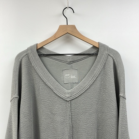 Aerie Gray Sweatshirt - Picture 3 of 8